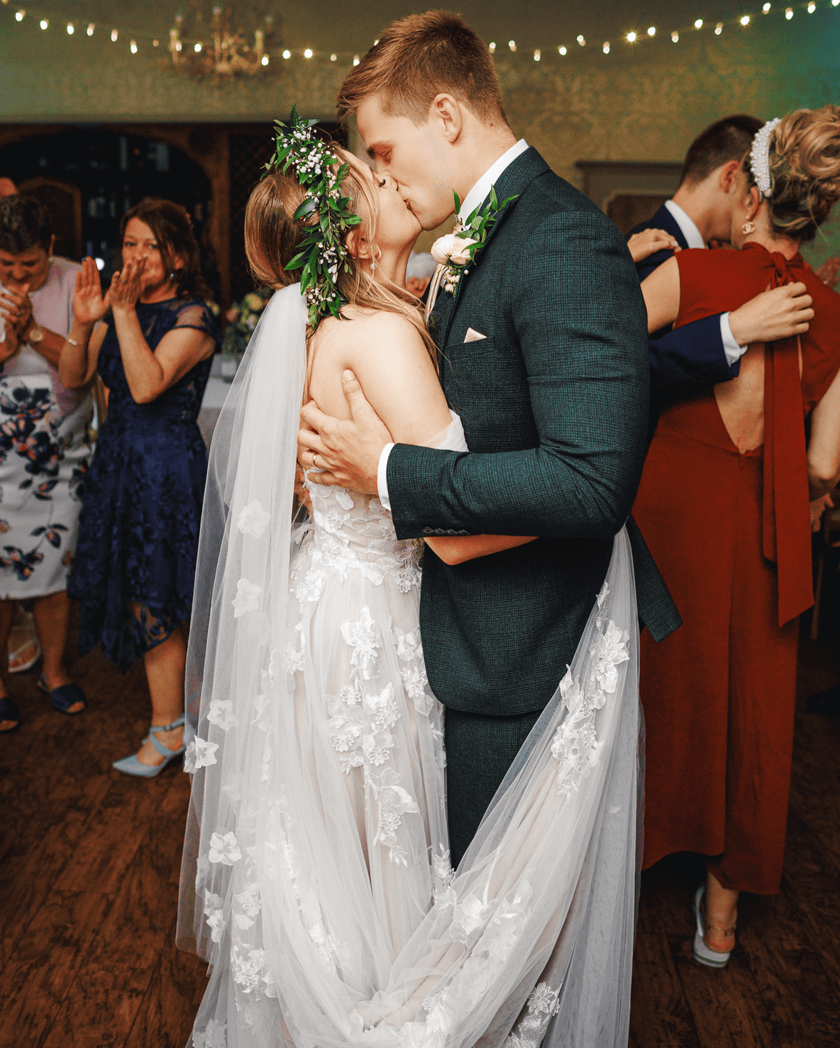 wedding photography at Berkshire venue