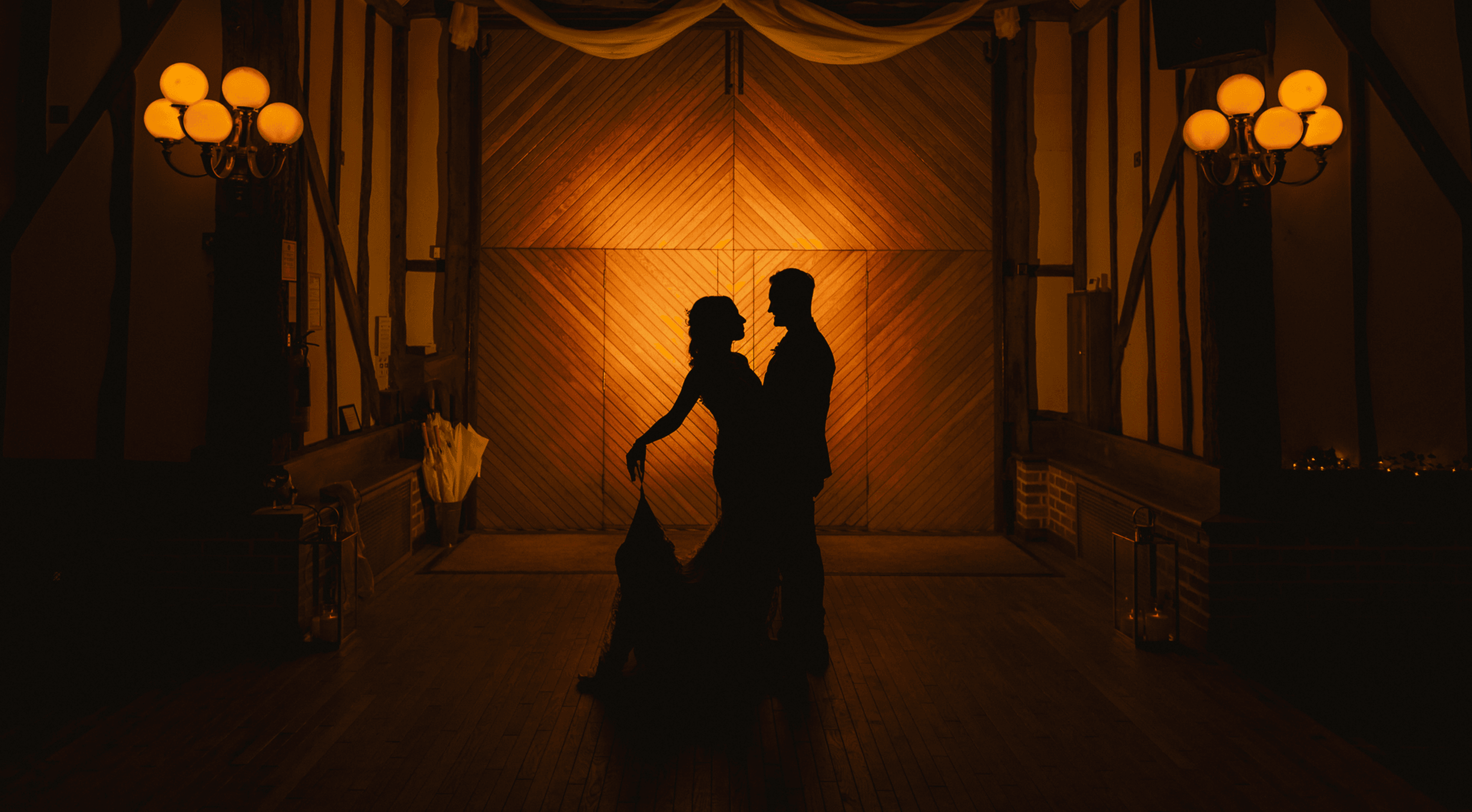 wedding couple at Berkshire venue