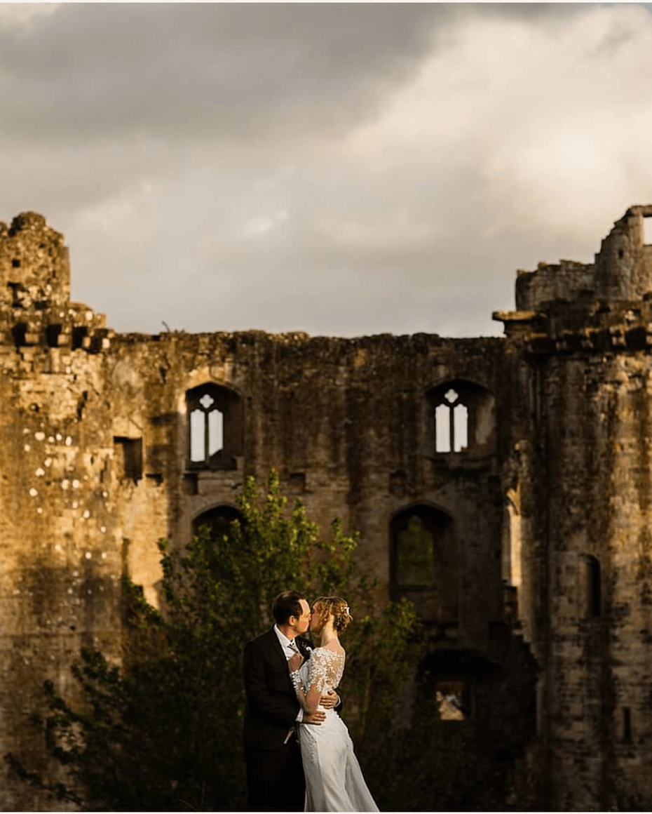 Sarah & Daniel's Wedding at Nunney Castle
