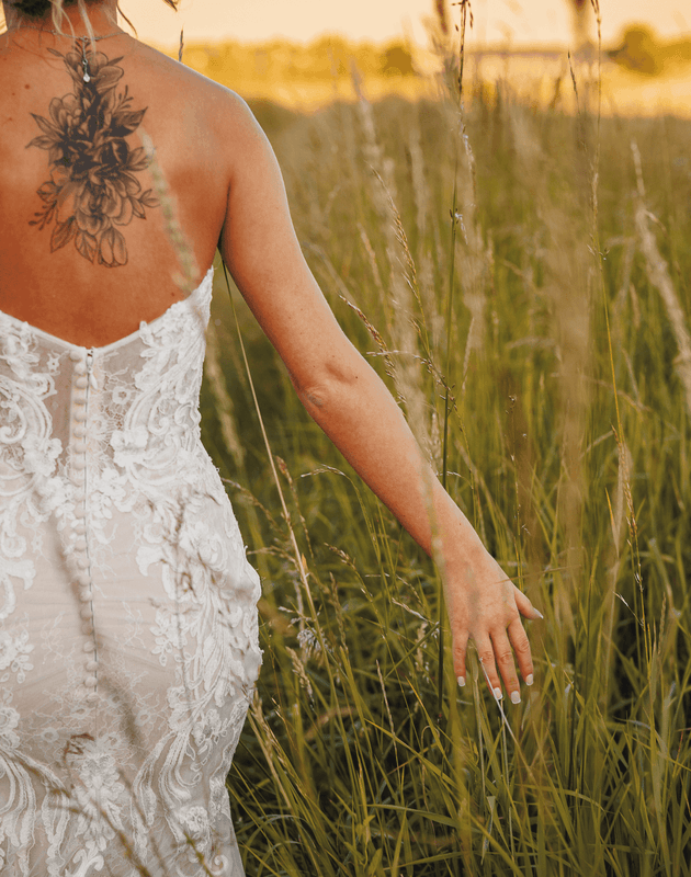 couple portraits at Cotswolds wedding